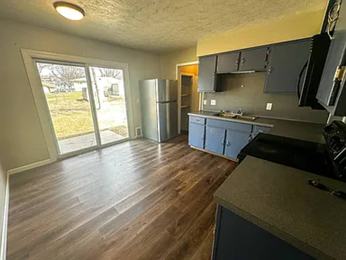 House for rent at 5611 S 113th St, Omaha, NE 68137