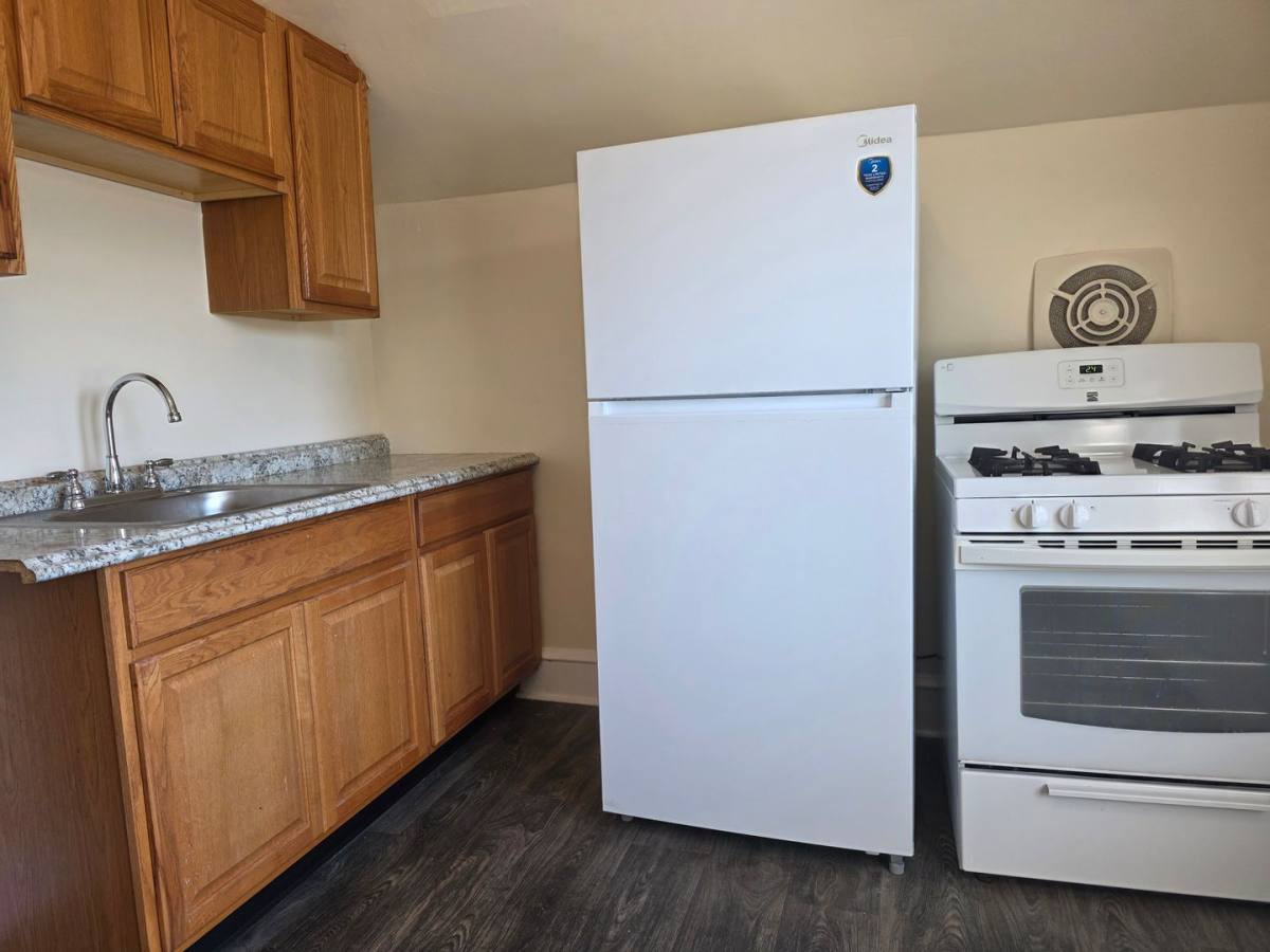 Apartment for rent at 100 S Maryland Ave, Wilmington, DE 19805