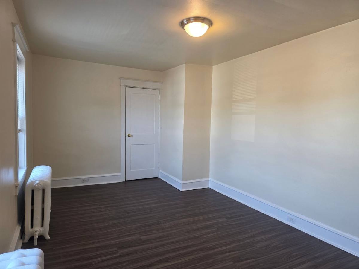 Apartment for rent at 100 S Maryland Ave, Wilmington, DE 19805