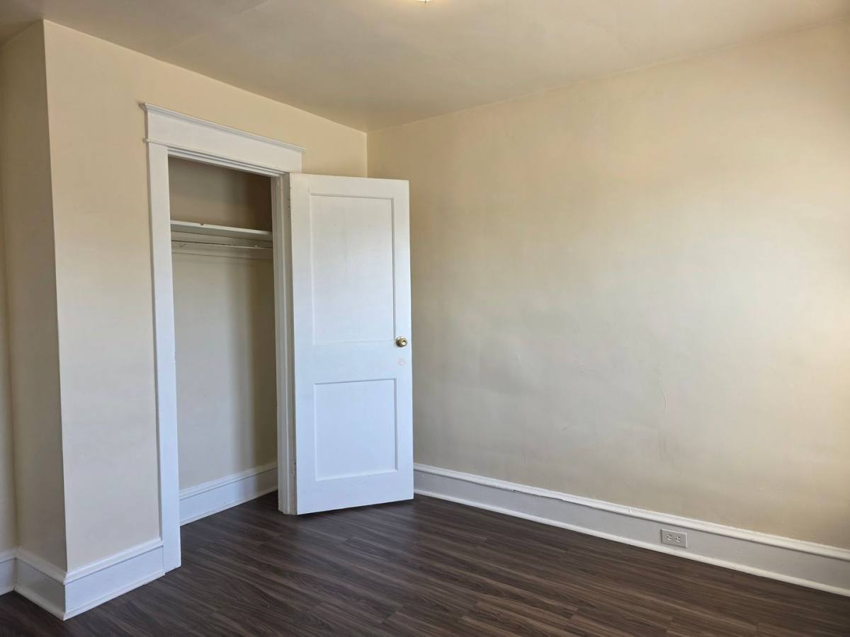Apartment for rent at 100 S Maryland Ave, Wilmington, DE 19805