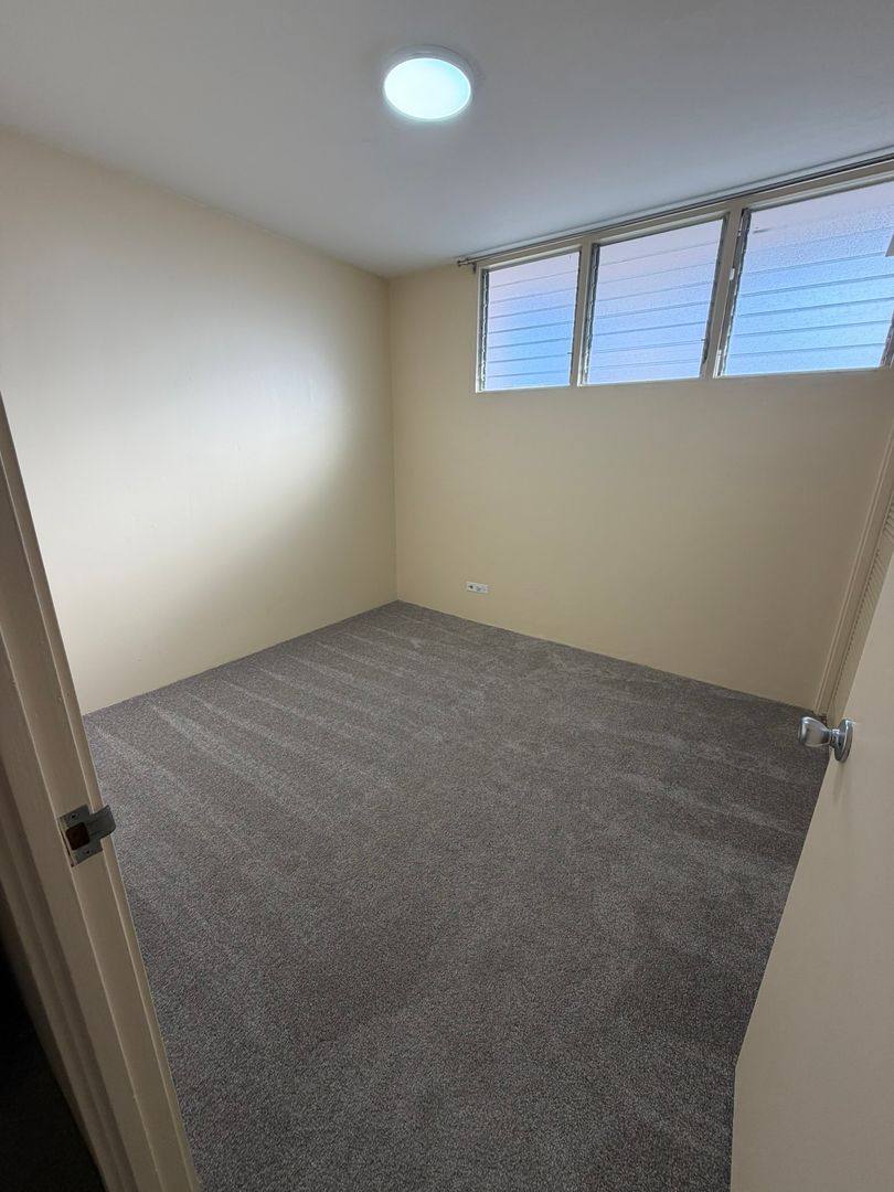 Apartment for rent at 2440 Date St, Honolulu, HI 96826