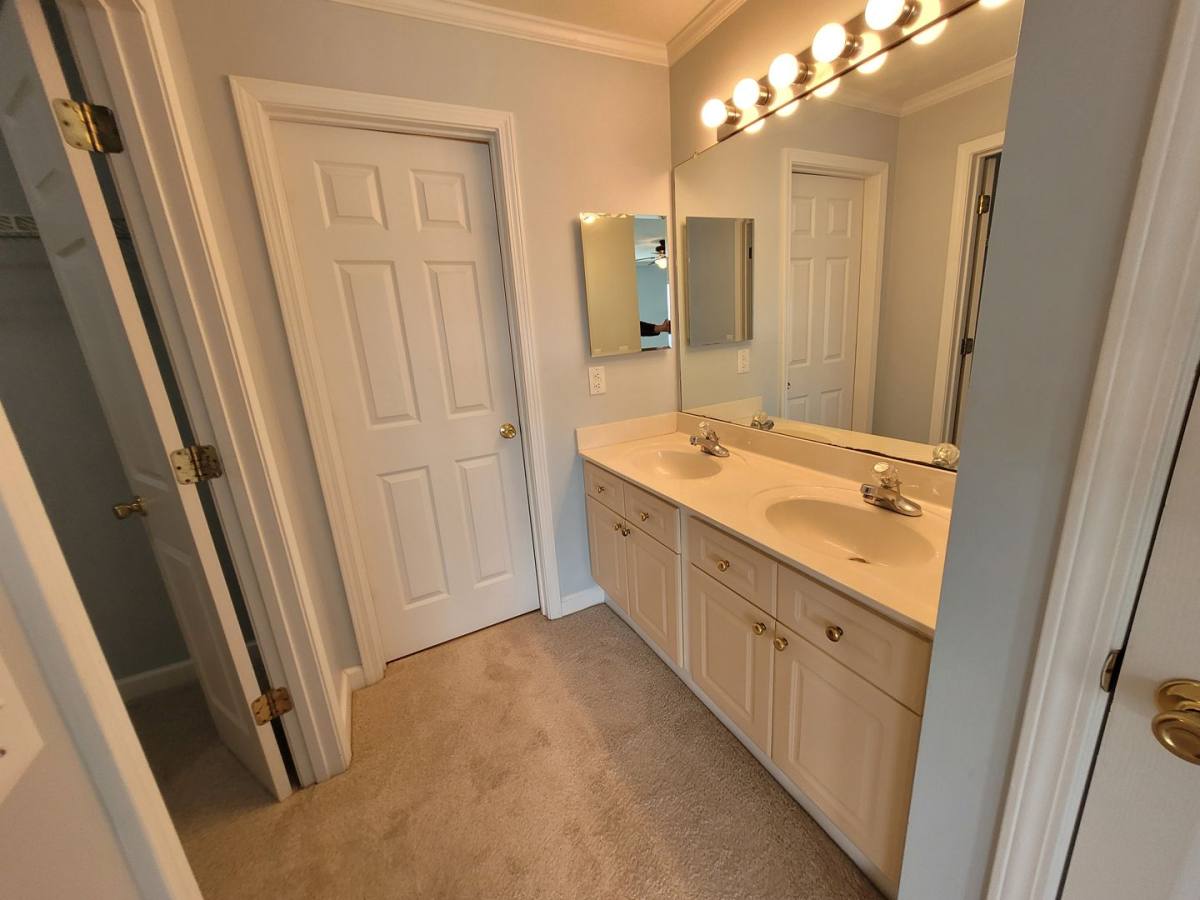 House for rent at 940 Jetton St, Davidson, NC 28036