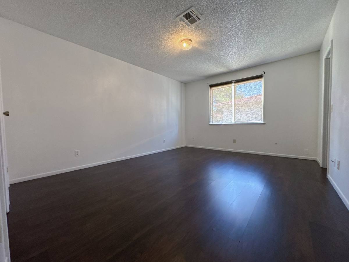 House for rent at 6659 W Tropicana Ave, Las Vegas, NV 89103