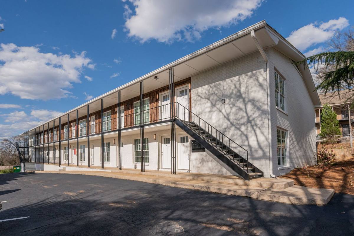 Apartment for rent at 3314 Cliff Rd S, Birmingham, AL 35205