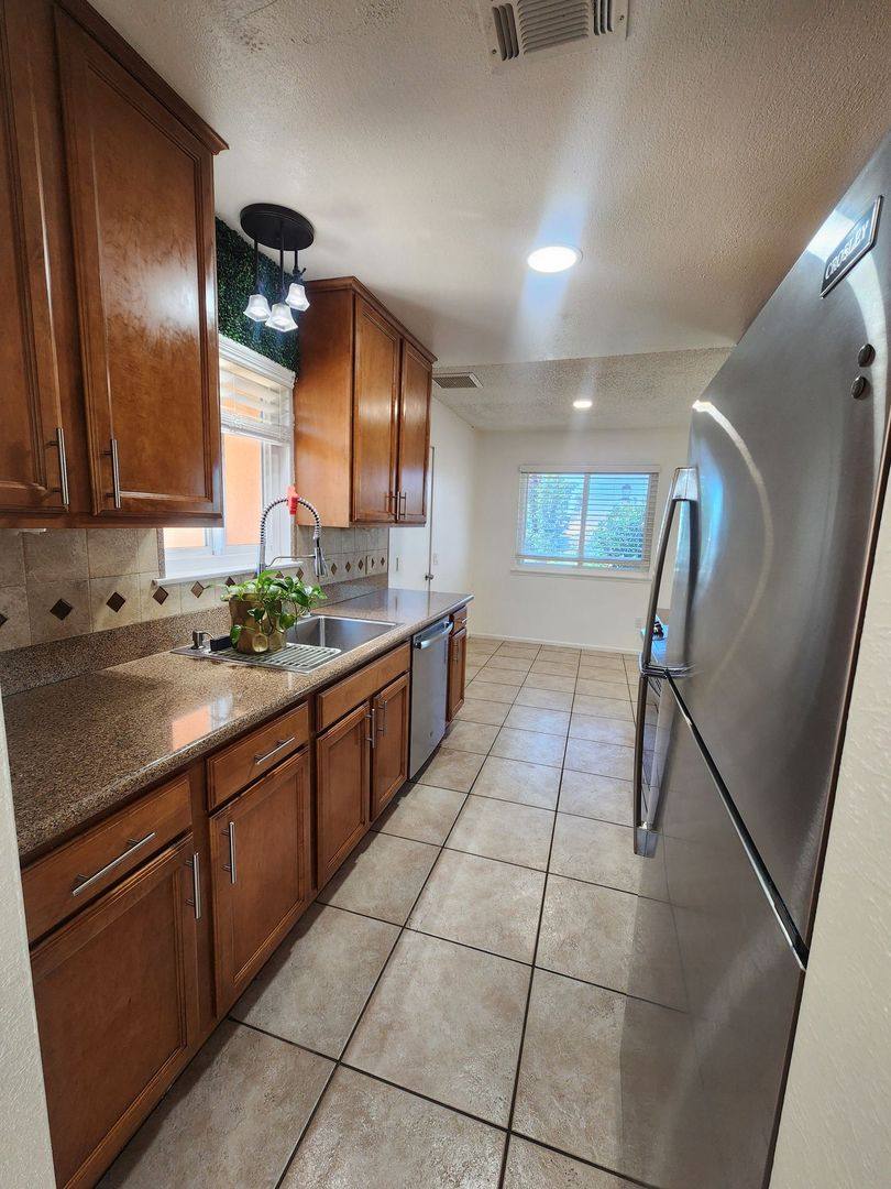 House for rent at 73477 Desert Trail, Twentynine Palms, CA 92277