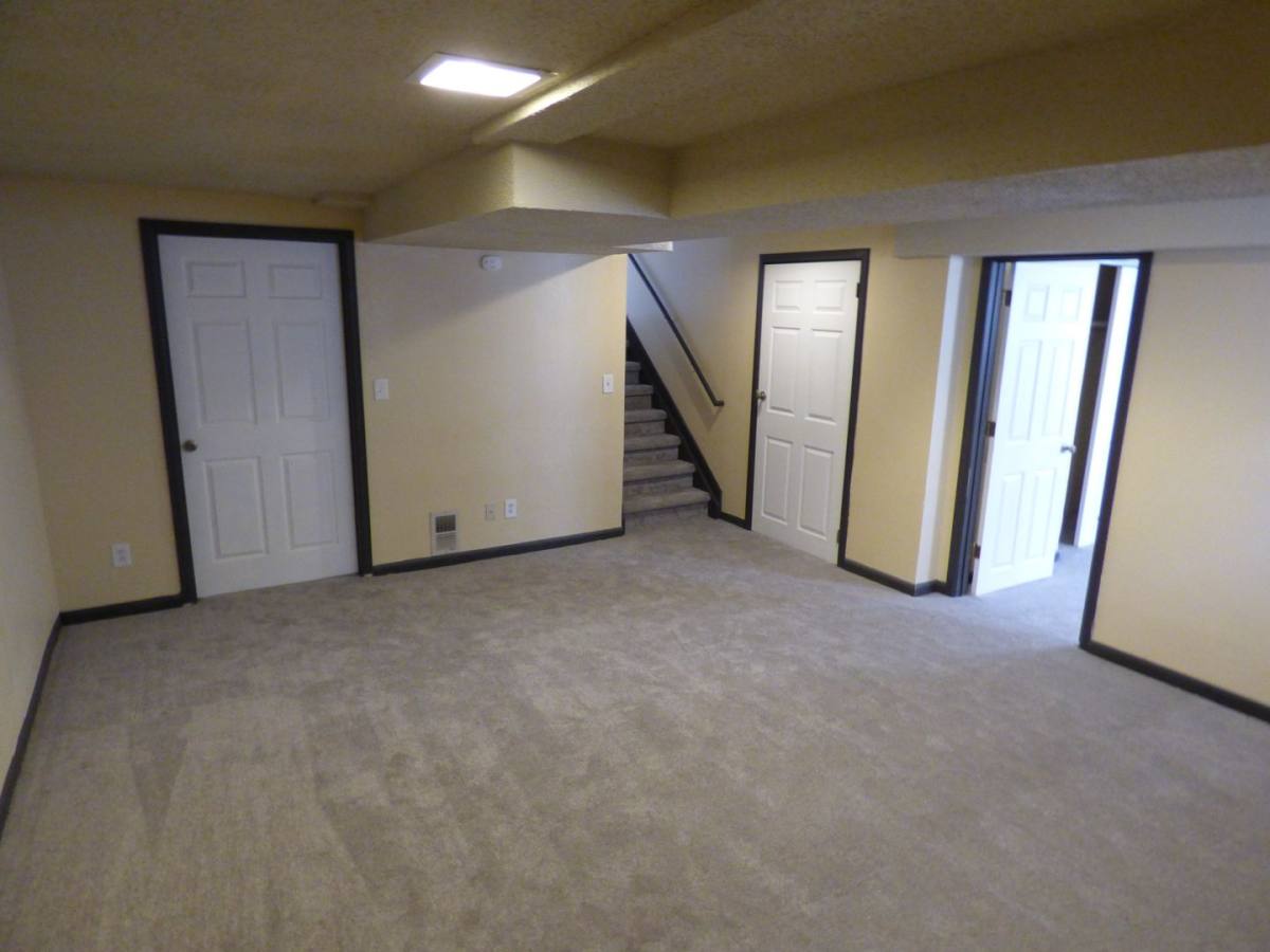 House for rent at 17534 E Bellewood Circle, Aurora, CO 80015