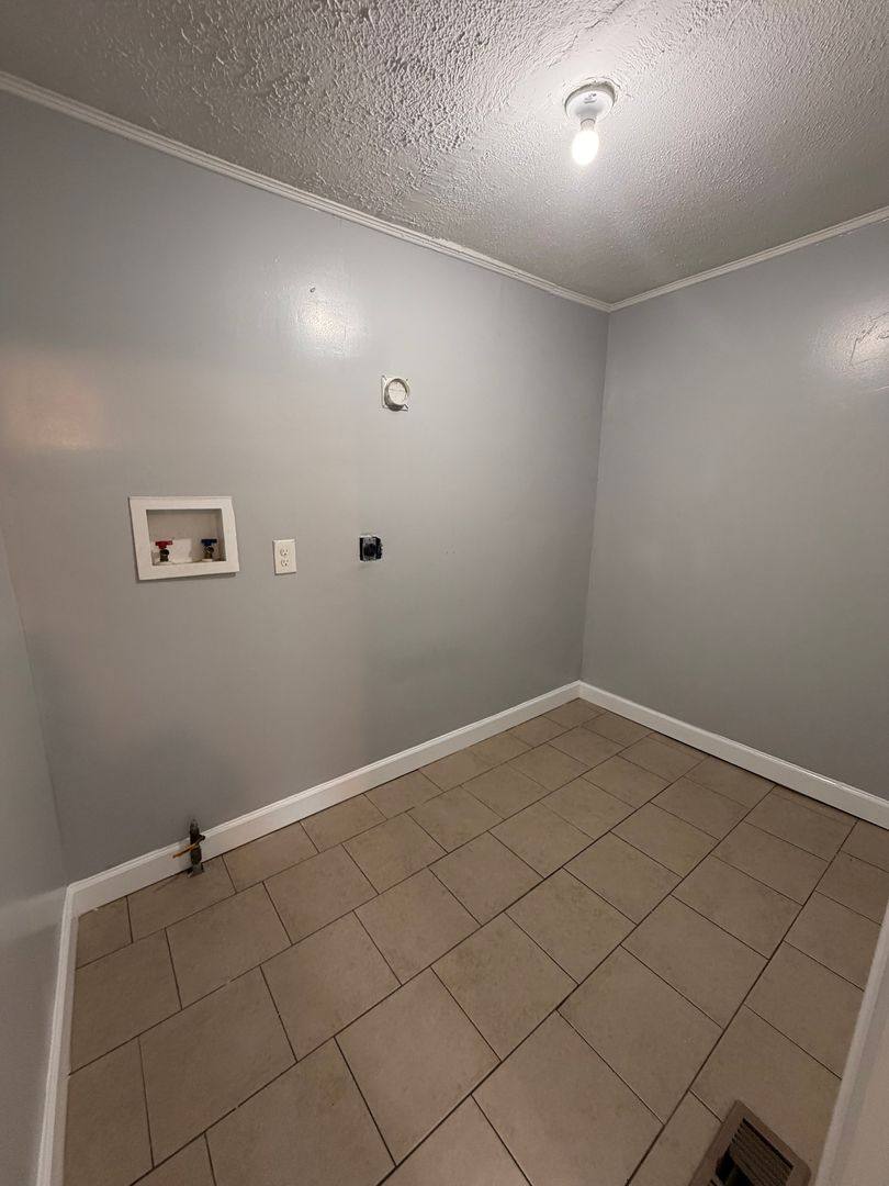 House for rent at 1803 Homberg Ave, Dundalk, MD 21222