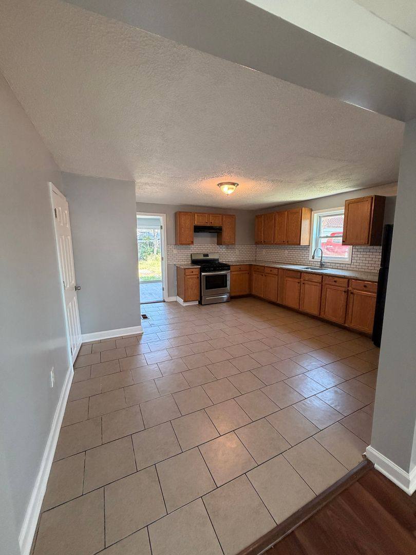 House for rent at 1803 Homberg Ave, Dundalk, MD 21222