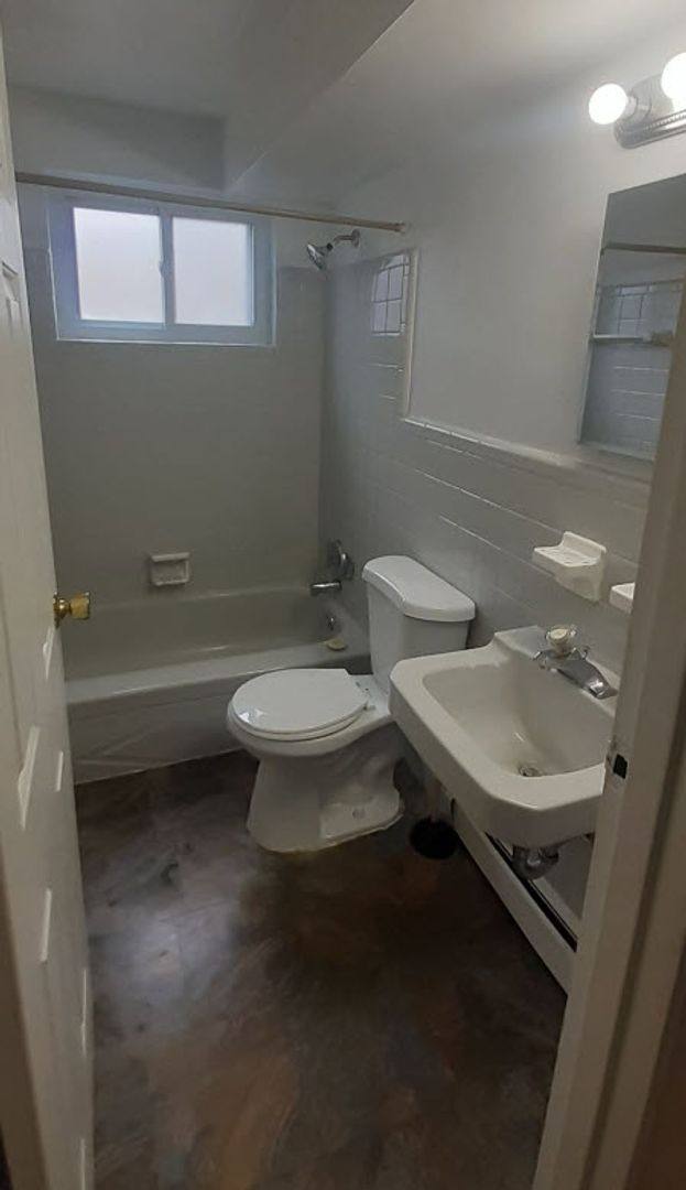 Apartment for rent at 463-467 Pedretti Ave, Cincinnati, OH 45238
