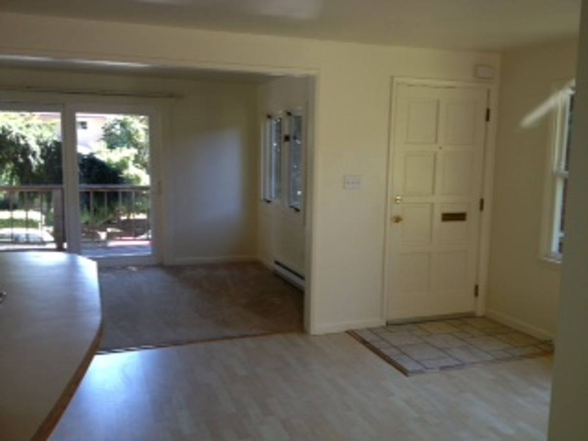 Apartment for rent at 502 E Harrison St, Seattle, WA 98102