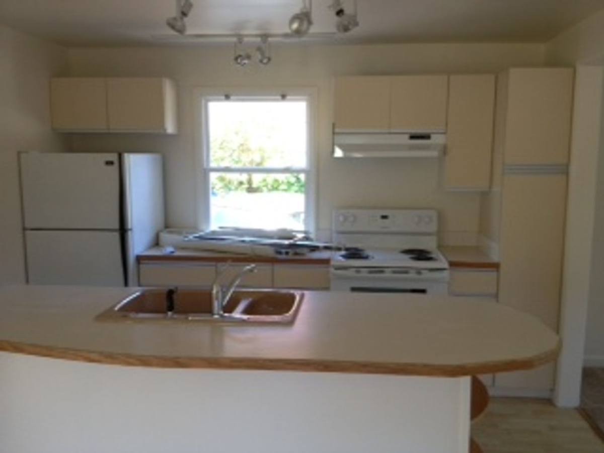Apartment for rent at 502 E Harrison St, Seattle, WA 98102