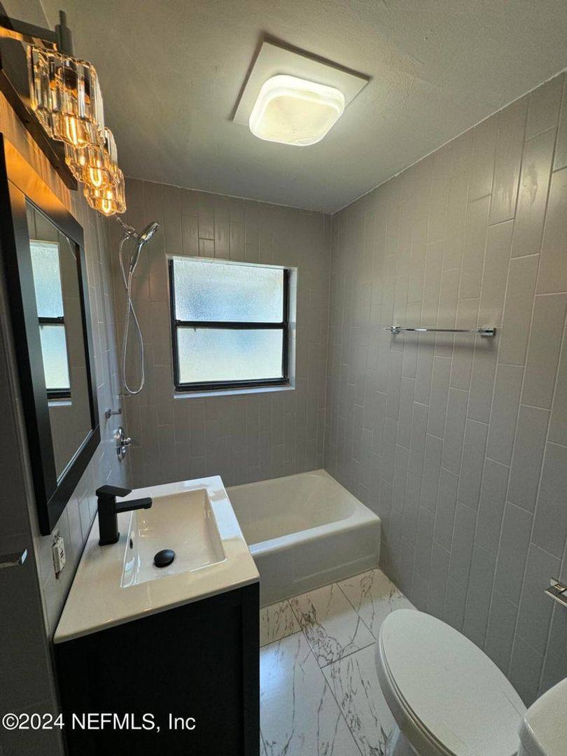Townhouse for rent at 1284 Ingleside Ave, Jacksonville, FL 32205