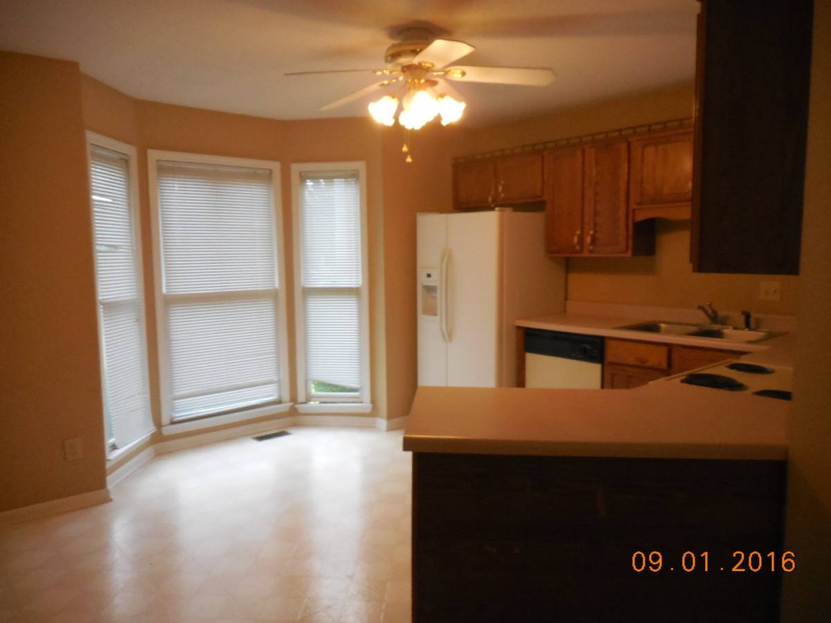 House for rent at 2807 Highway 41 A S, Clarksville, TN 37043