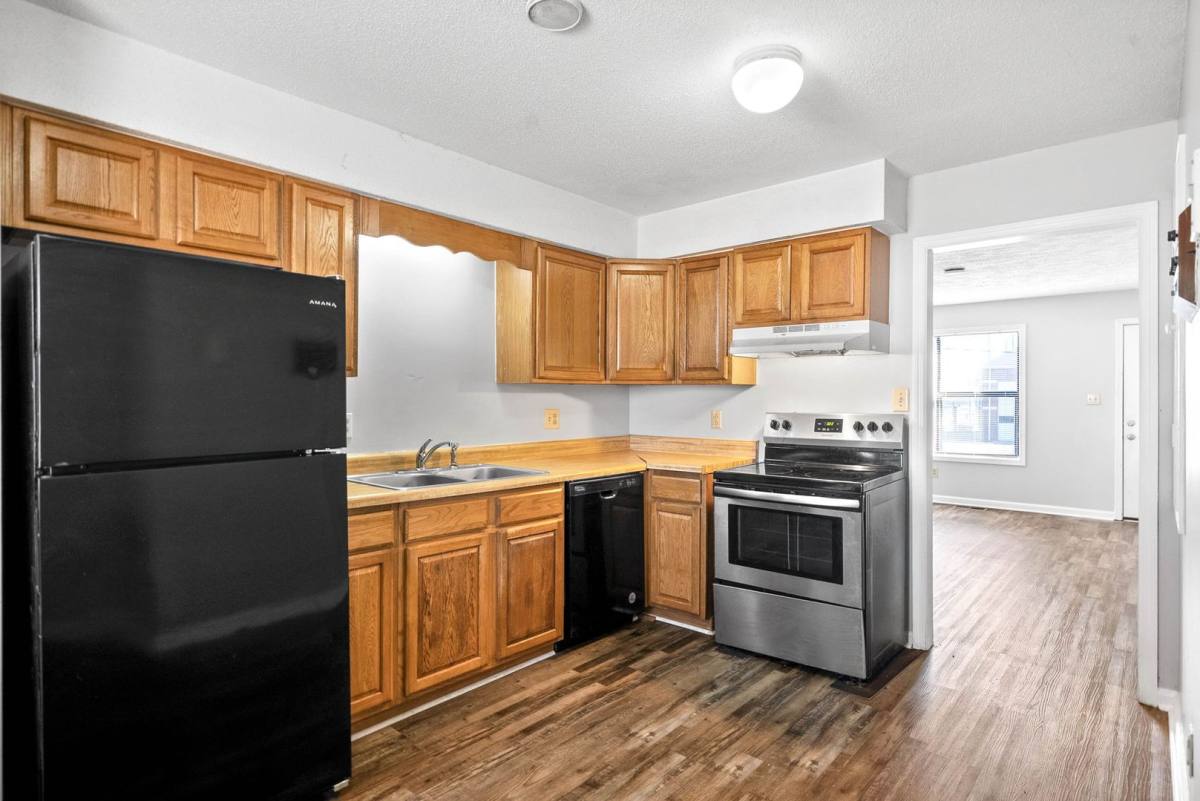 Apartment for rent at 122 Stephanie Dr, Clarksville, TN 37042