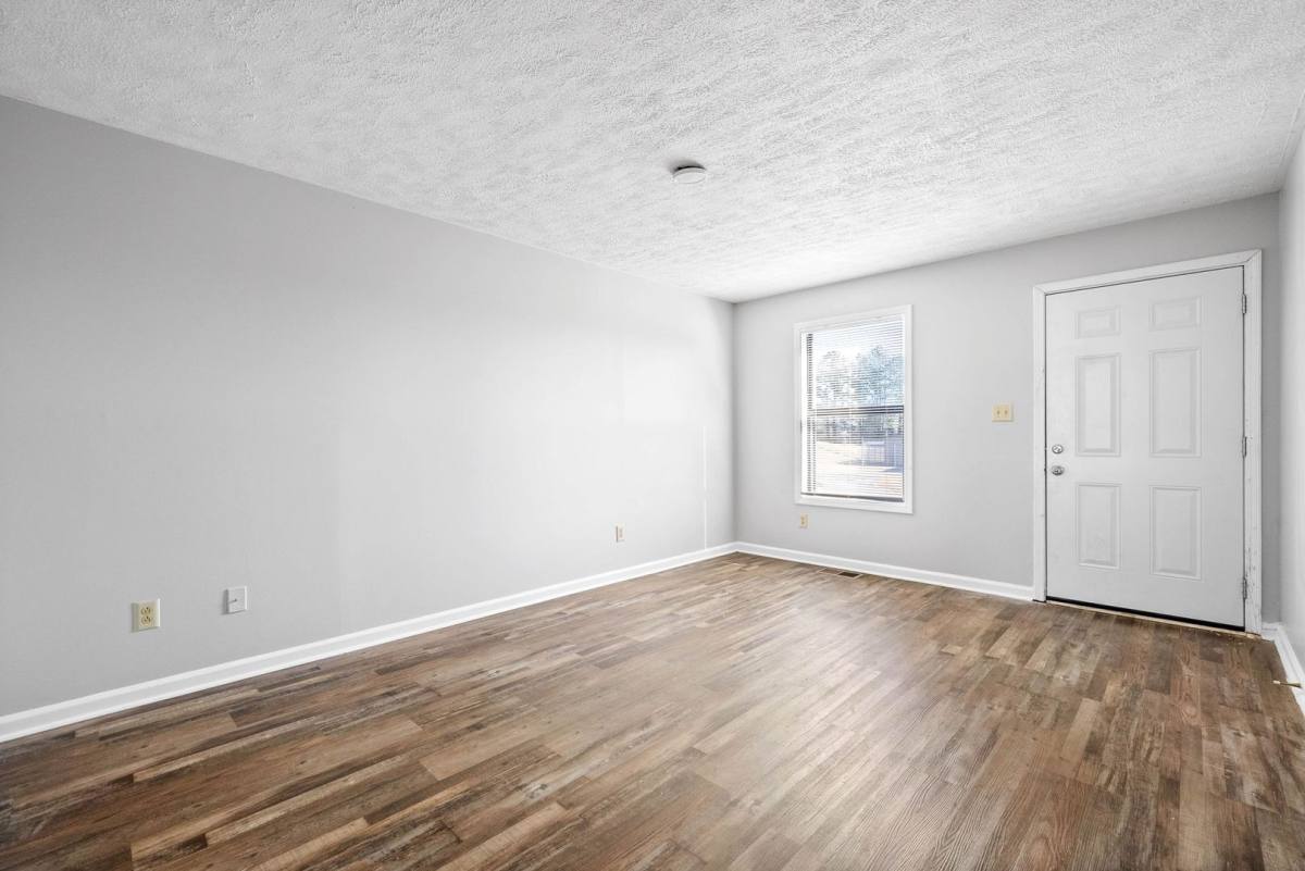 Apartment for rent at 122 Stephanie Dr, Clarksville, TN 37042