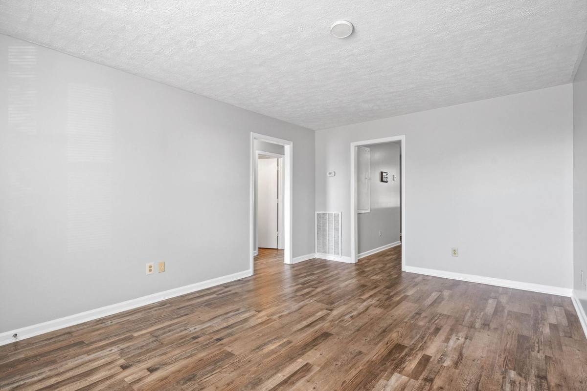 Apartment for rent at 122 Stephanie Dr, Clarksville, TN 37042