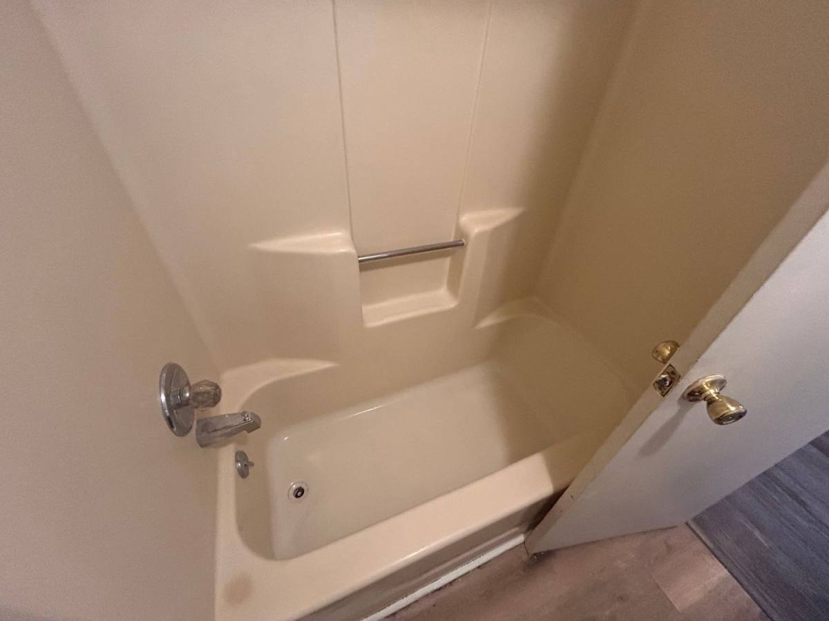 Apartment for rent at 31 8th St, Arab, AL 35016