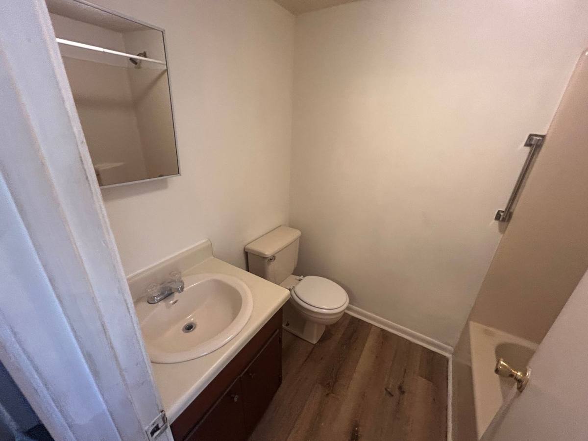 Apartment for rent at 31 8th St, Arab, AL 35016