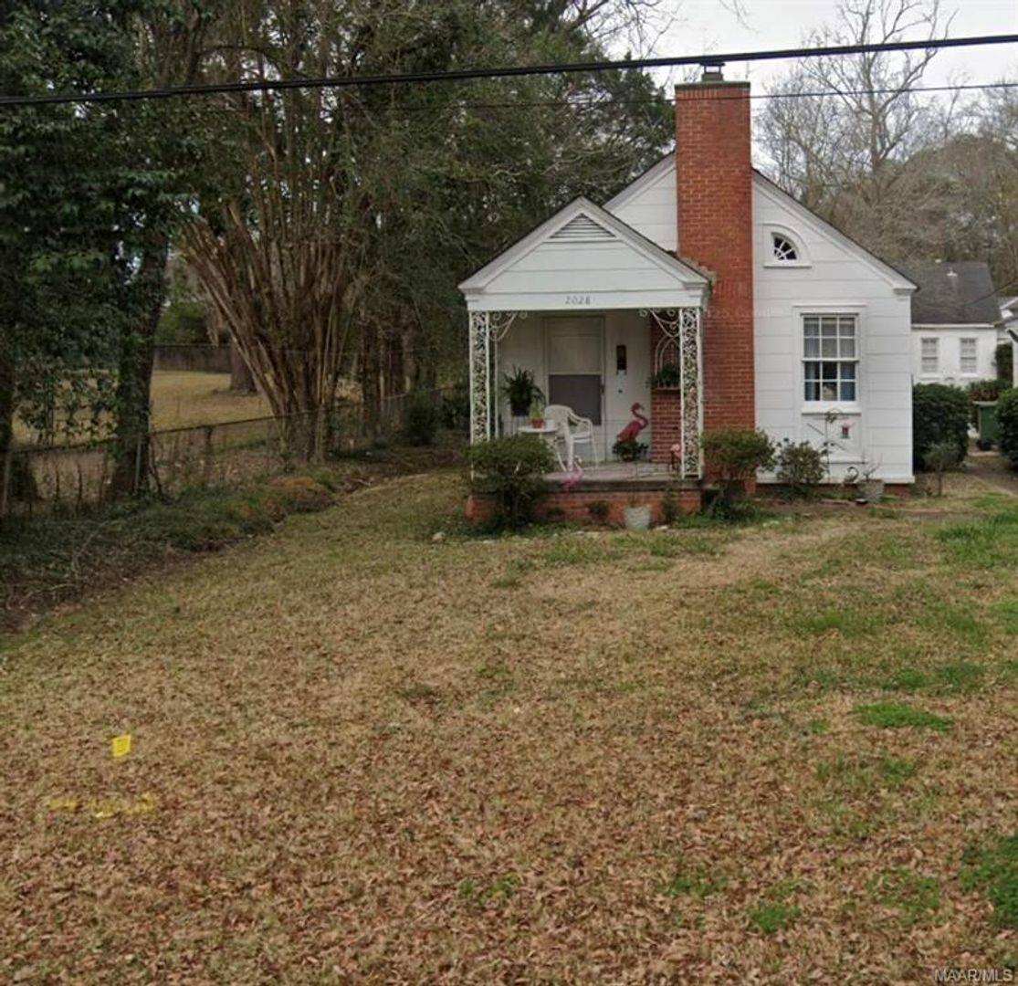House for rent at 2028 Ridge Ave, Montgomery, AL 36106