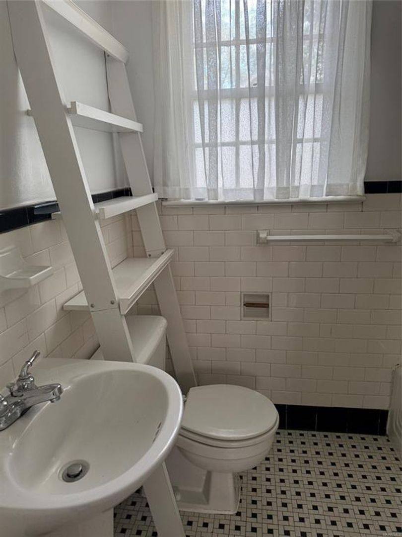 House for rent at 2028 Ridge Ave, Montgomery, AL 36106