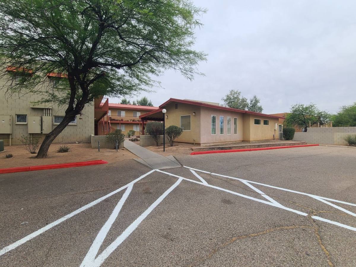 Apartment for rent at 102 E Mohave Rd, Tucson, AZ 85705
