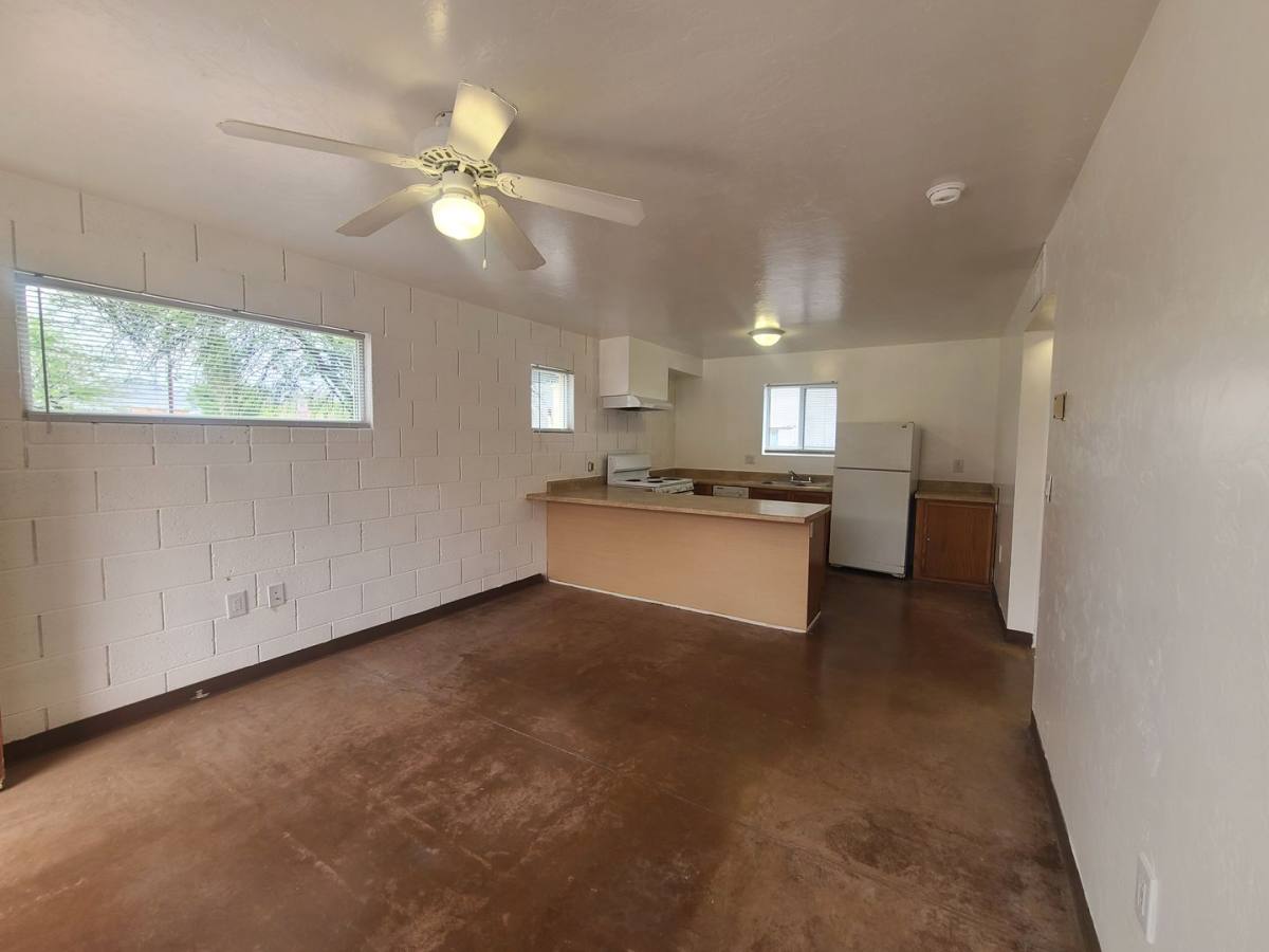 Apartment for rent at 102 E Mohave Rd, Tucson, AZ 85705