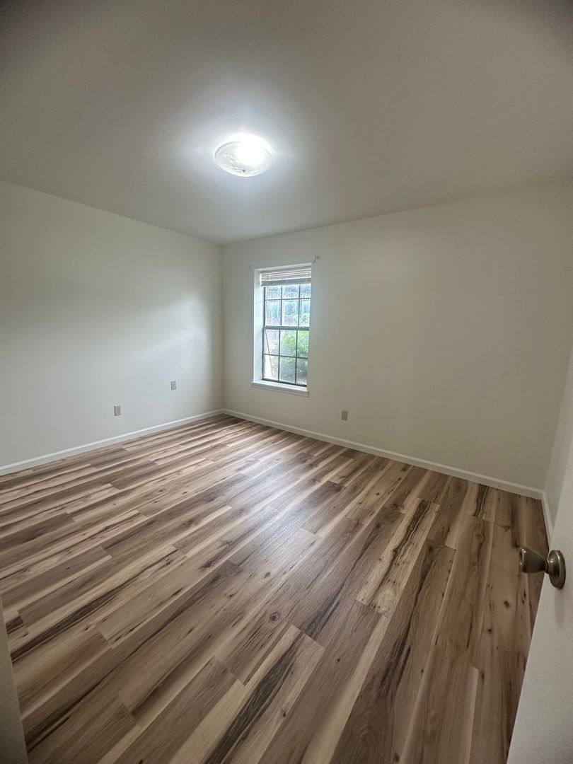 Apartment for rent at 601 Bertig St, Paragould, AR 72450