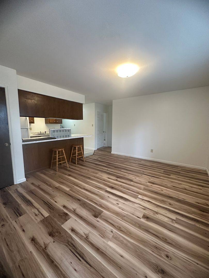 Apartment for rent at 601 Bertig St, Paragould, AR 72450