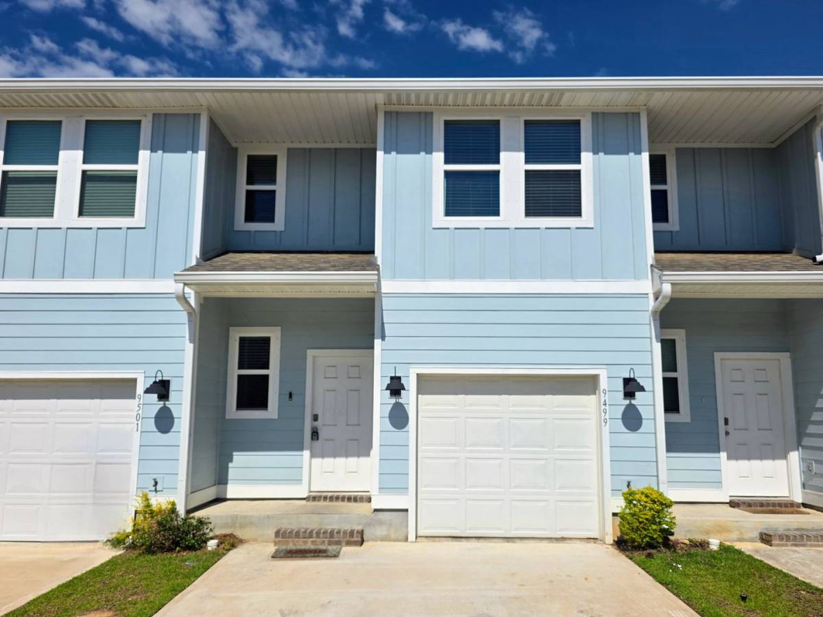 Townhouse for rent at 9499 Nature Creek Circle, Pensacola, FL 32526