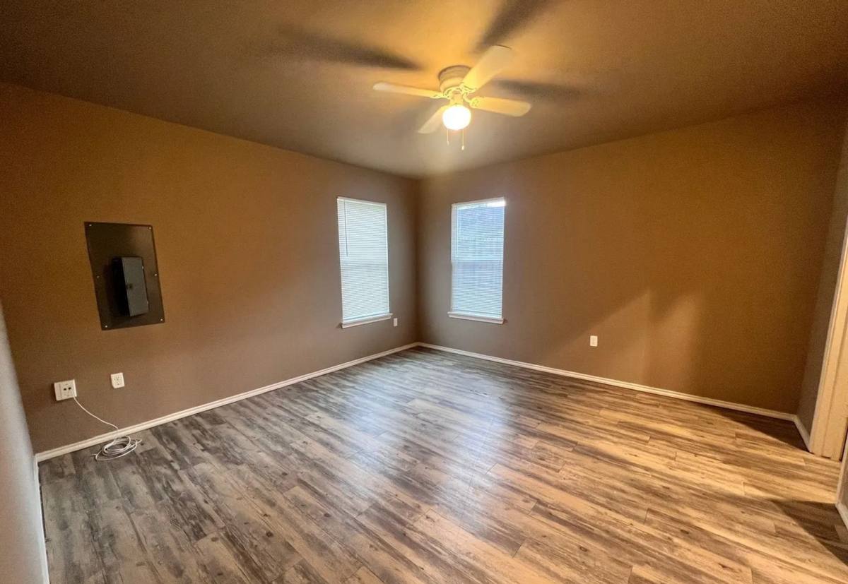 House for rent at 1516 E 8th St, Lubbock, TX 79403