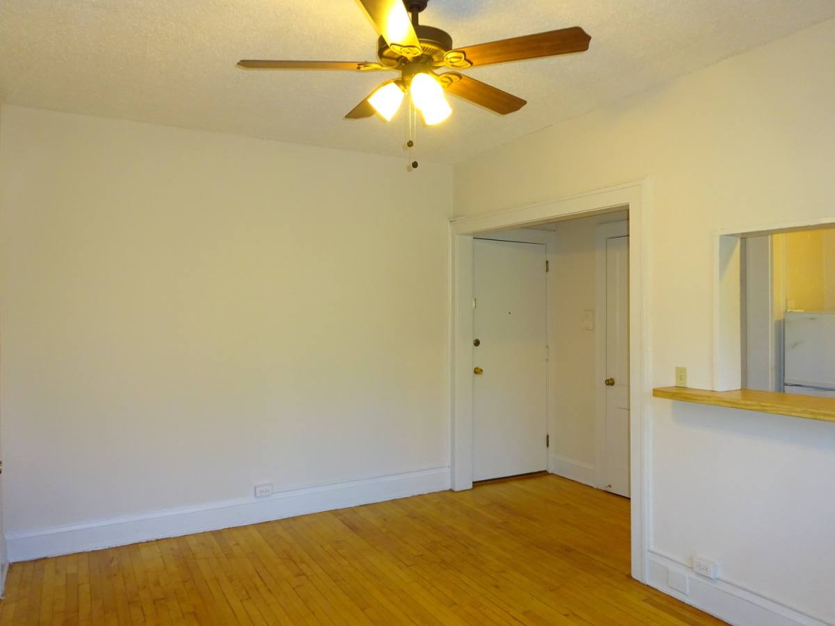Apartment for rent at 22 Oak Grove St, Minneapolis, MN 55403