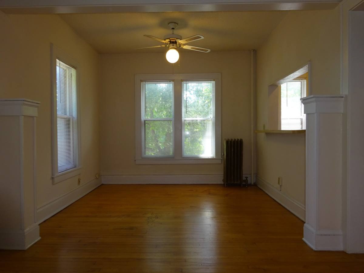 Apartment for rent at 22 Oak Grove St, Minneapolis, MN 55403