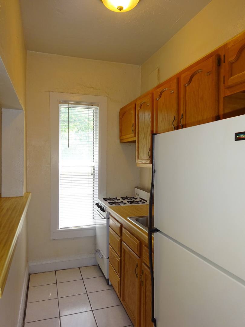 Apartment for rent at 22 Oak Grove St, Minneapolis, MN 55403