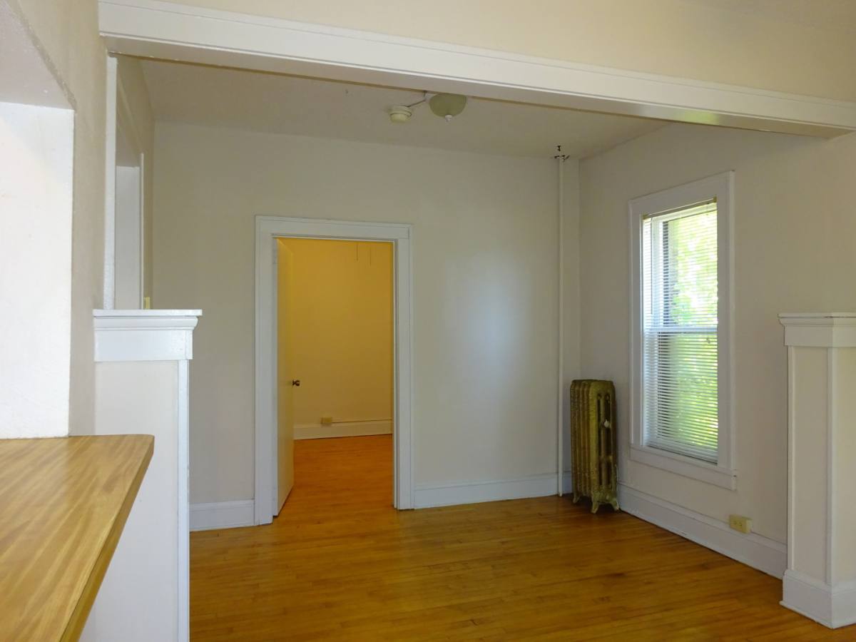 Apartment for rent at 22 Oak Grove St, Minneapolis, MN 55403
