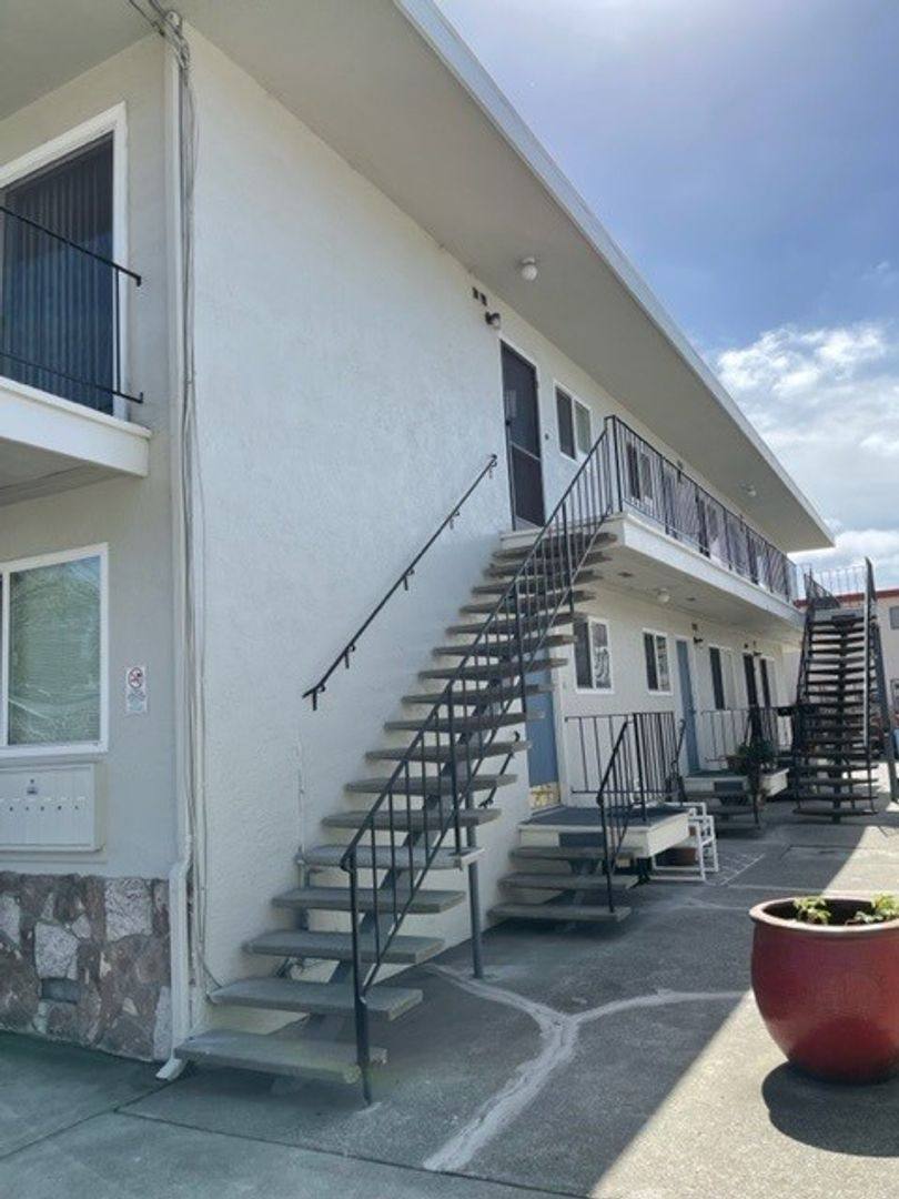 Apartment for rent at 1508 Parker St, Berkeley, CA 94703