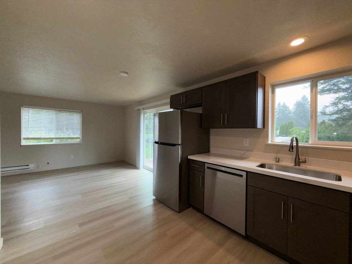 808 4th St, Sultan, WA 98294 - Apartment for Rent - Image 9