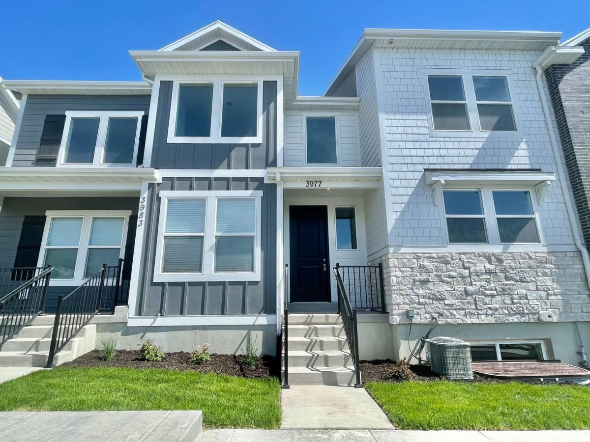 Townhouse for rent at 3977 W 1650 N, Lehi, UT 84043
