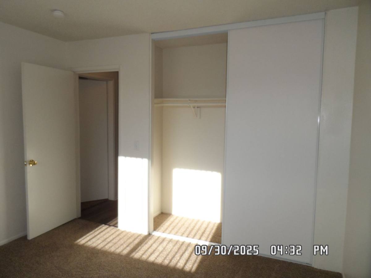 Apartment for rent at 18344 Taloga Rd, Apple Valley, CA 92307
