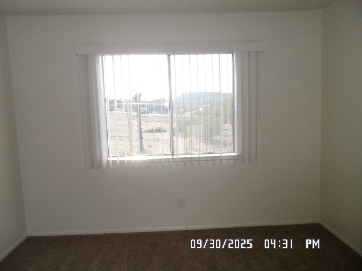 Apartment for rent at 18344 Taloga Rd, Apple Valley, CA 92307