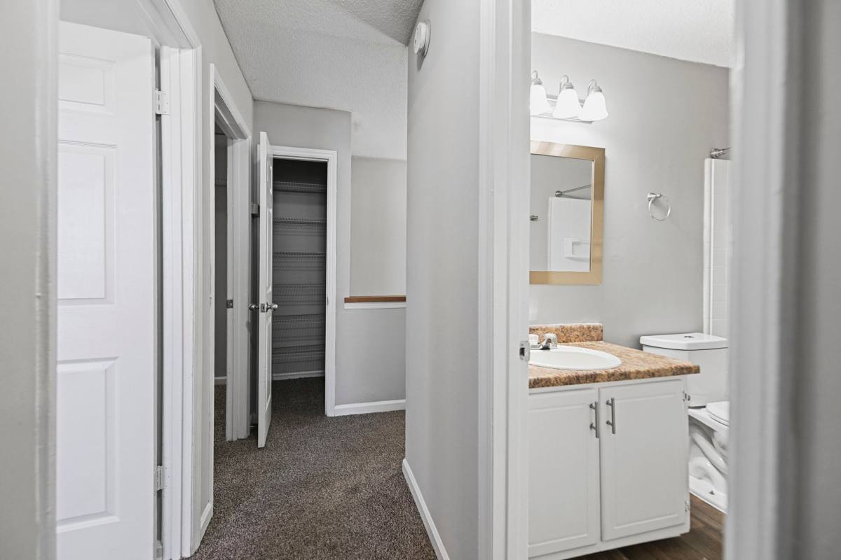 Apartment for rent at 1 Gatsby Dr, Montgomery, AL 36106