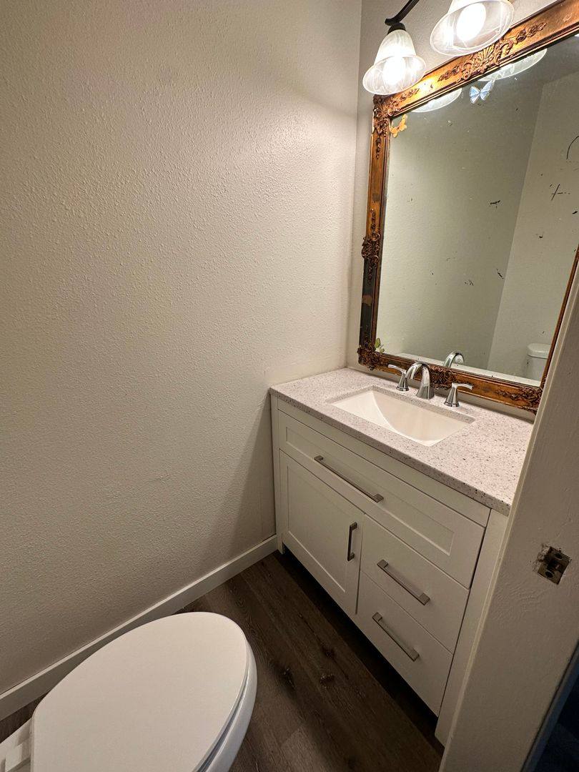 Apartment for rent at 754-56 Copper Dr, Vista, CA 92083