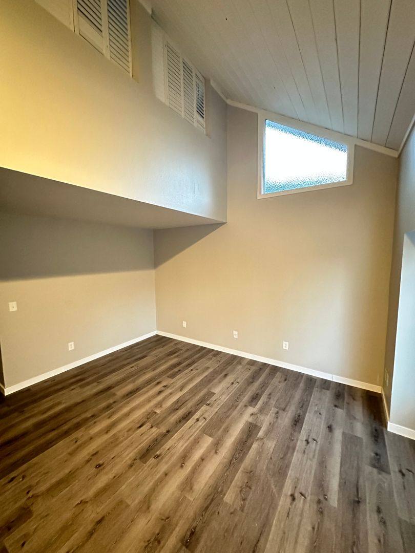 Apartment for rent at 754-56 Copper Dr, Vista, CA 92083