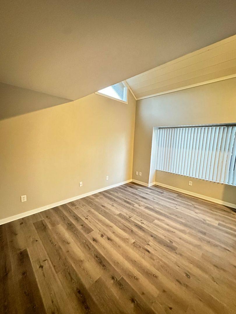 Apartment for rent at 754-56 Copper Dr, Vista, CA 92083