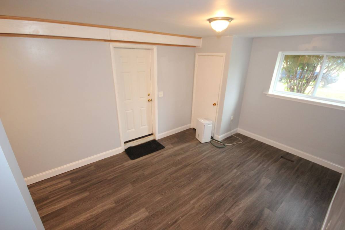 Apartment for rent at 114-118 S Parke St, Aberdeen, MD 21001