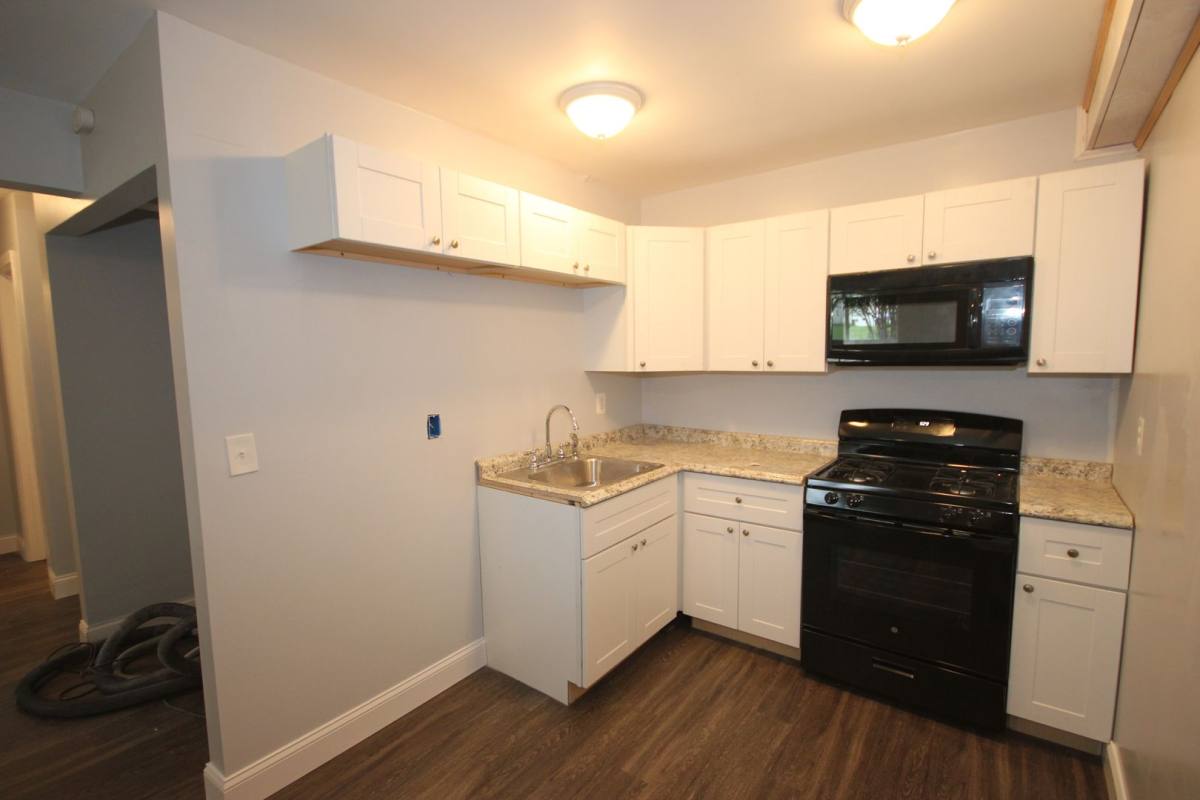Apartment for rent at 114-118 S Parke St, Aberdeen, MD 21001