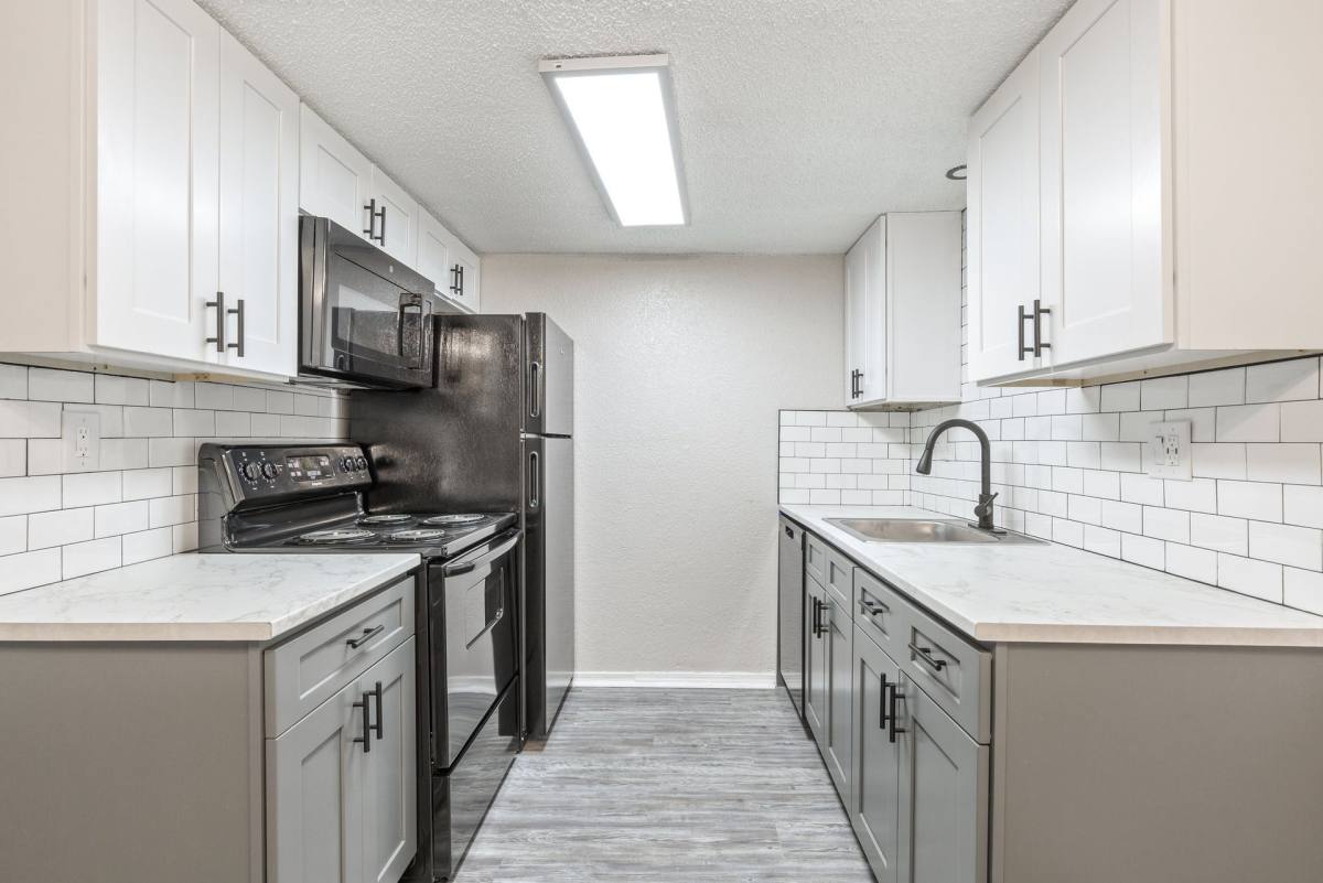 Apartment for rent at 7902 S Sheridan Rd, Tulsa, OK 74133