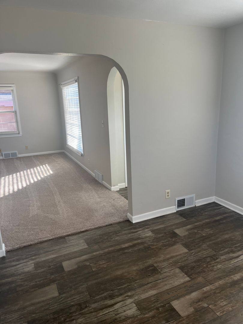 Apartment for rent at 1704 S 8th Ave, Sioux Falls, SD 57105
