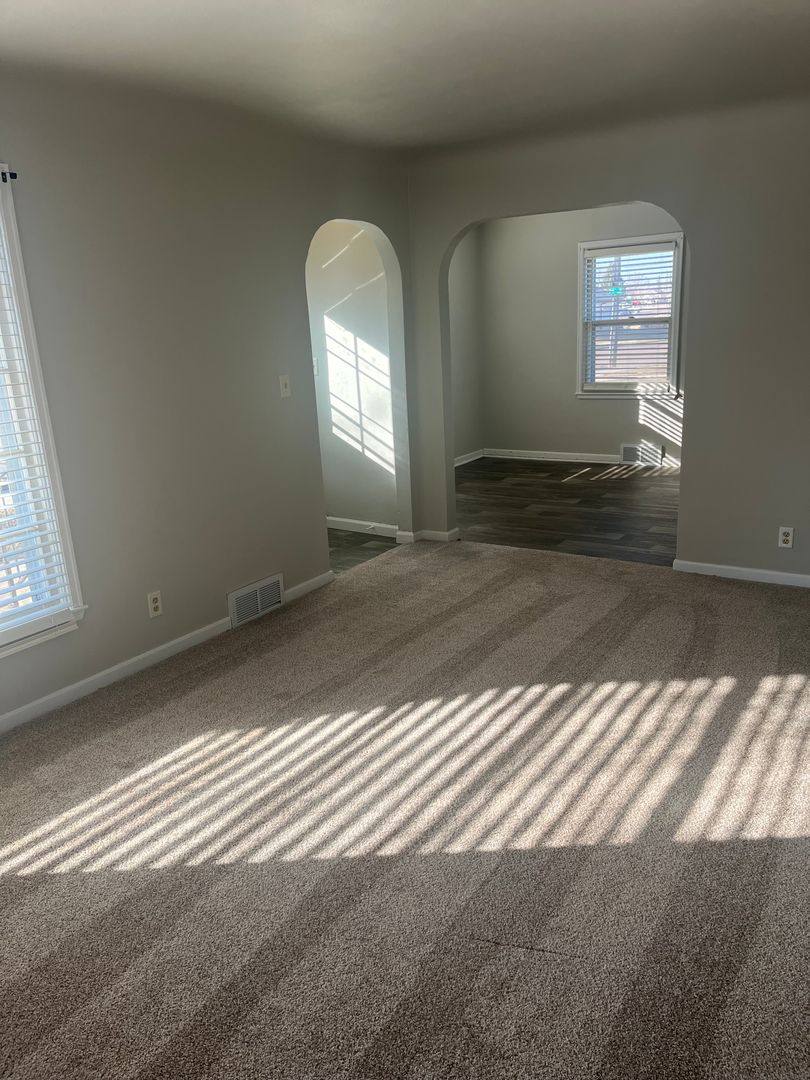 Apartment for rent at 1704 S 8th Ave, Sioux Falls, SD 57105