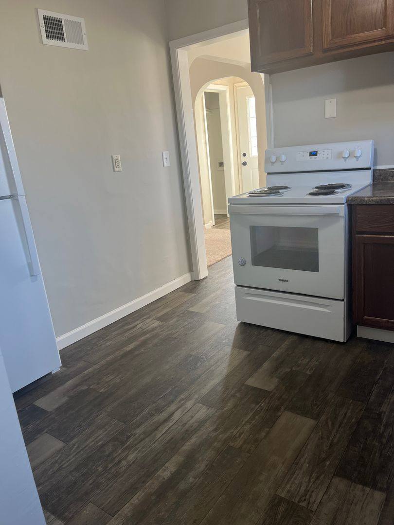 Apartment for rent at 1704 S 8th Ave, Sioux Falls, SD 57105