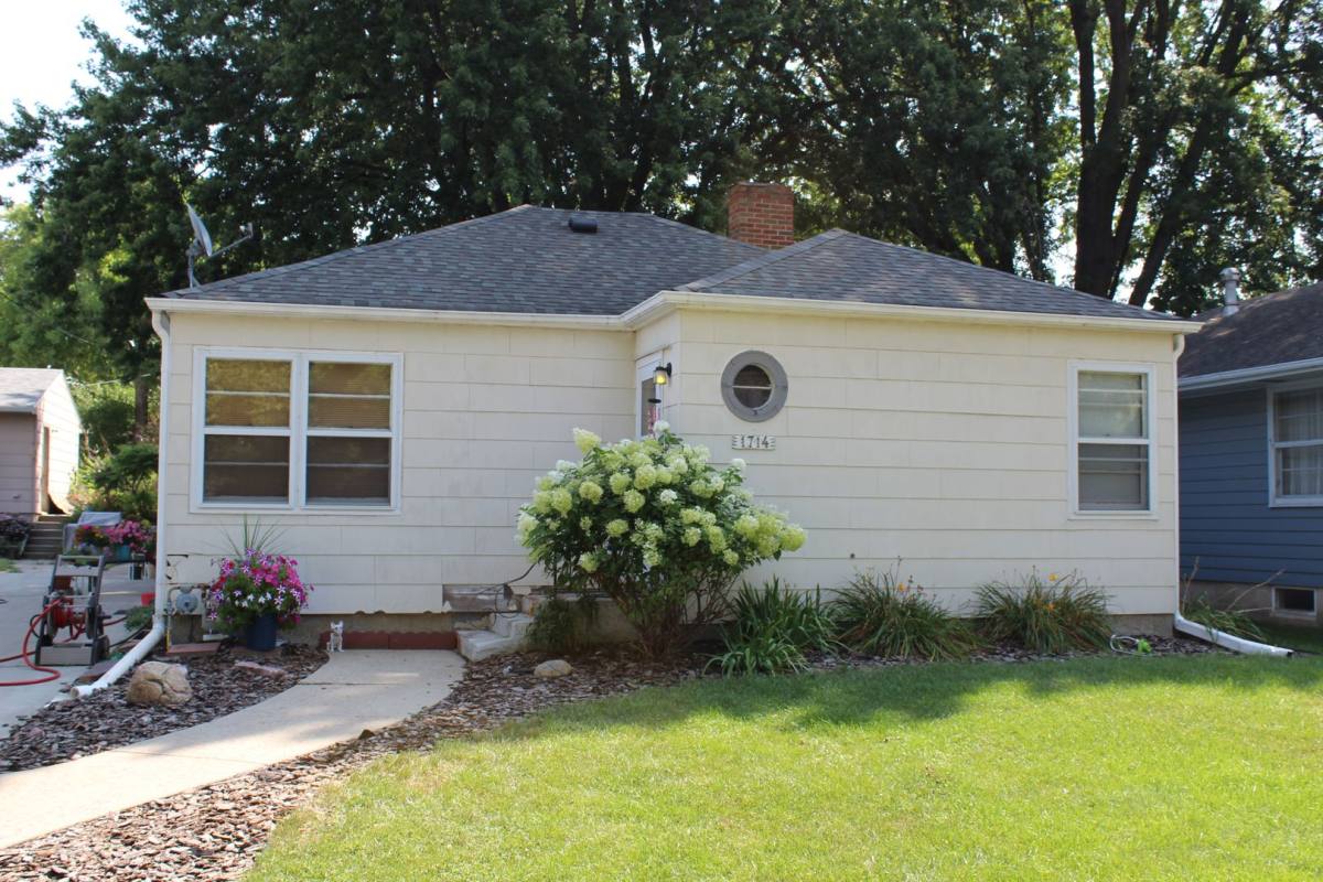 Apartment for rent at 1714 S 7th Ave, Sioux Falls, SD 57105